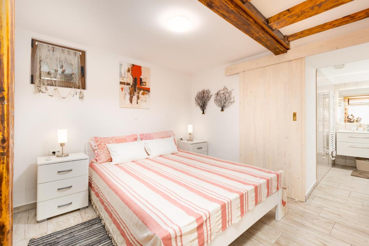 Apartment Volte Punat Eksteriør billede