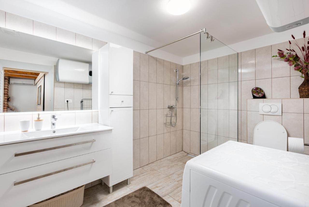 Apartment Volte Punat Eksteriør billede